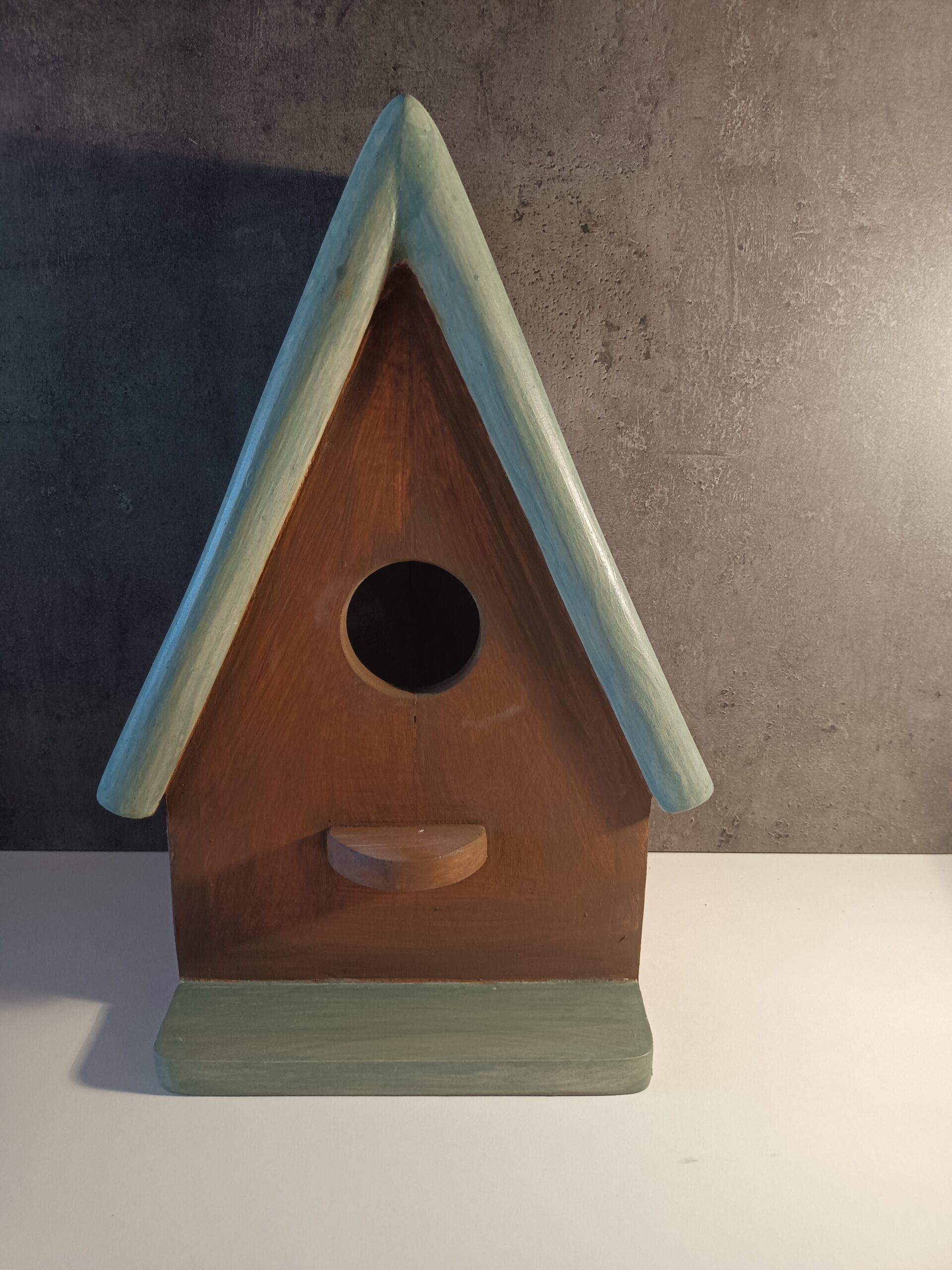 Nichoir à oiseaux en bois, modèle patiné