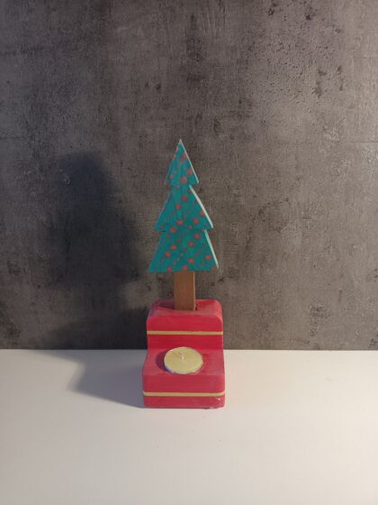 Bougeoir de Noël en bois peint, motif sapin