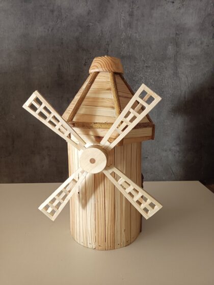 Moulin décoratif en bois pour jardin